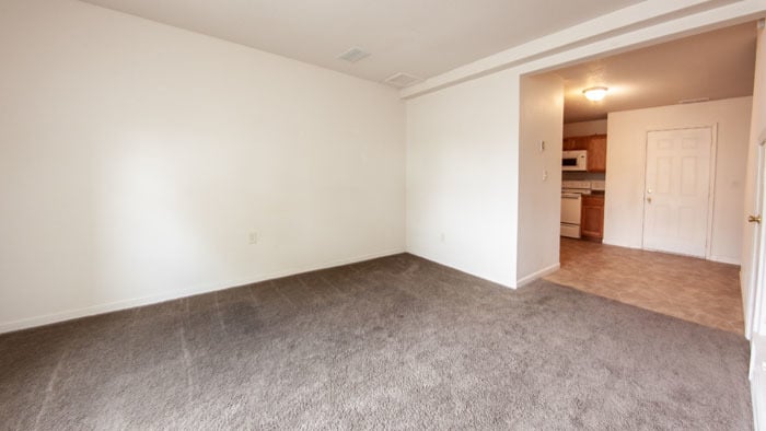 Algona, South Smith Apartments - Two Bedroom - 2nd Bedroom