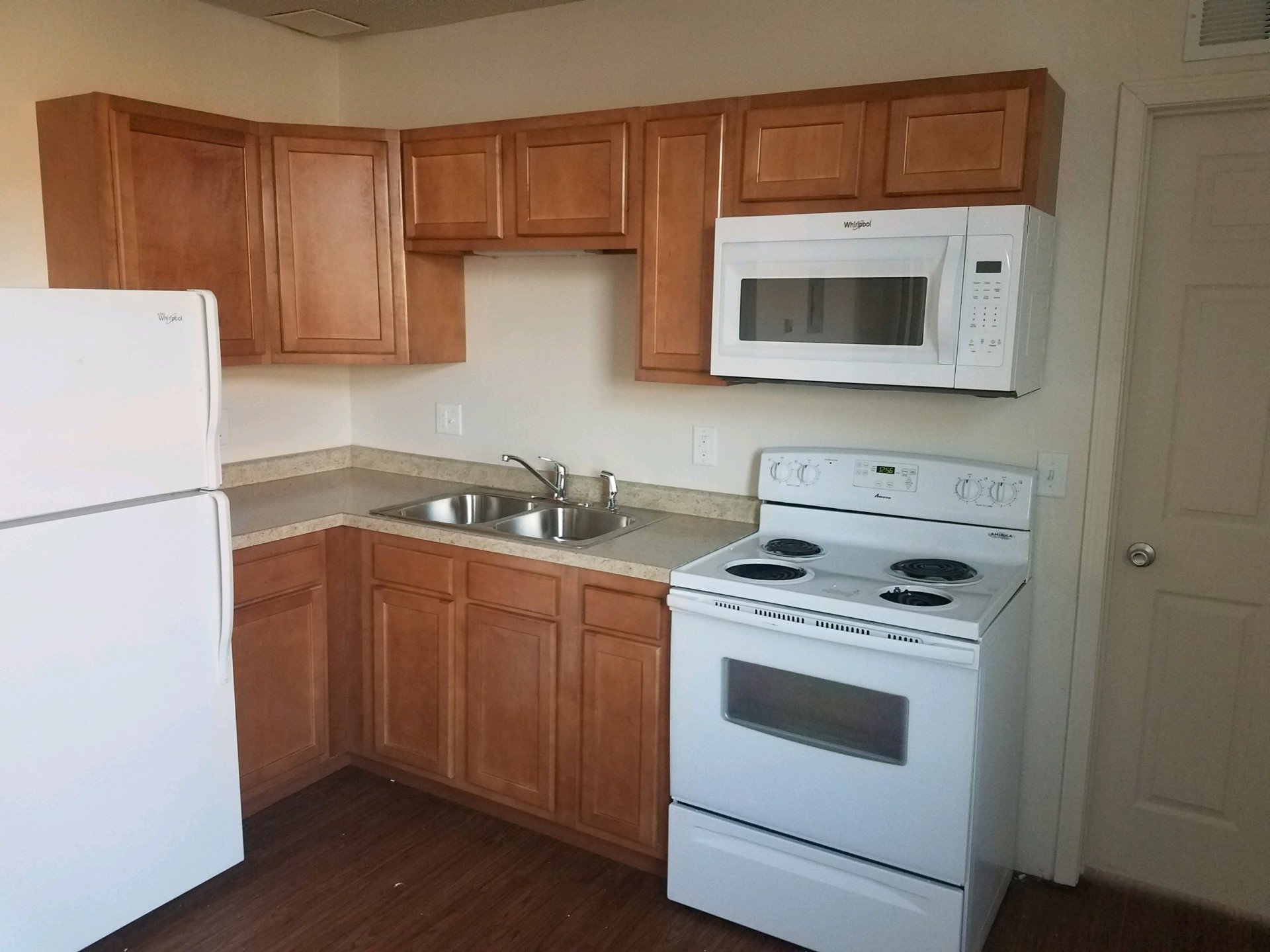 Clarion, Cornerstone Apartments - Cornerstone Apartments - Kitchen view
