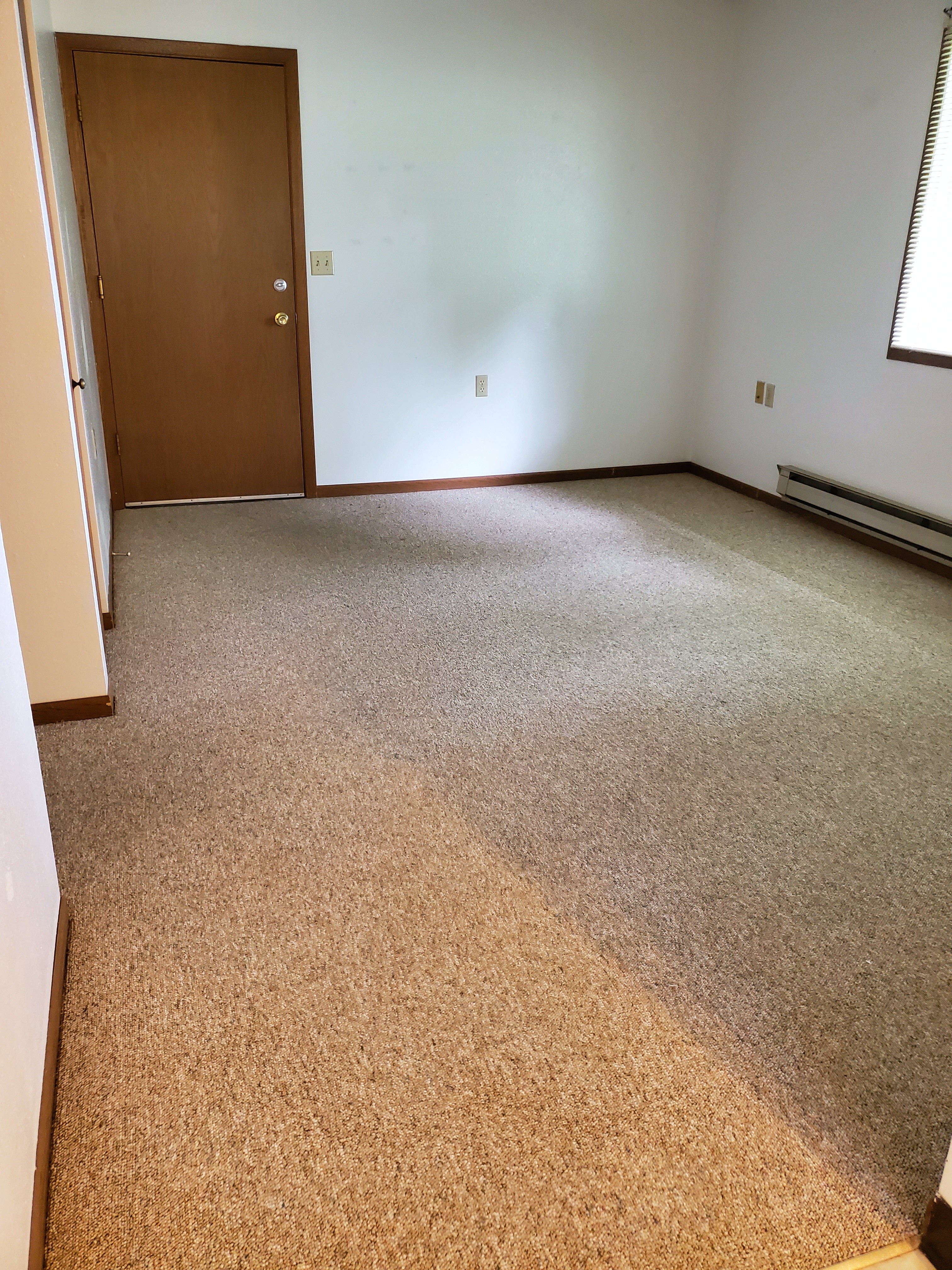 Dows, H & J Rentals - H & J Rentals - Living room